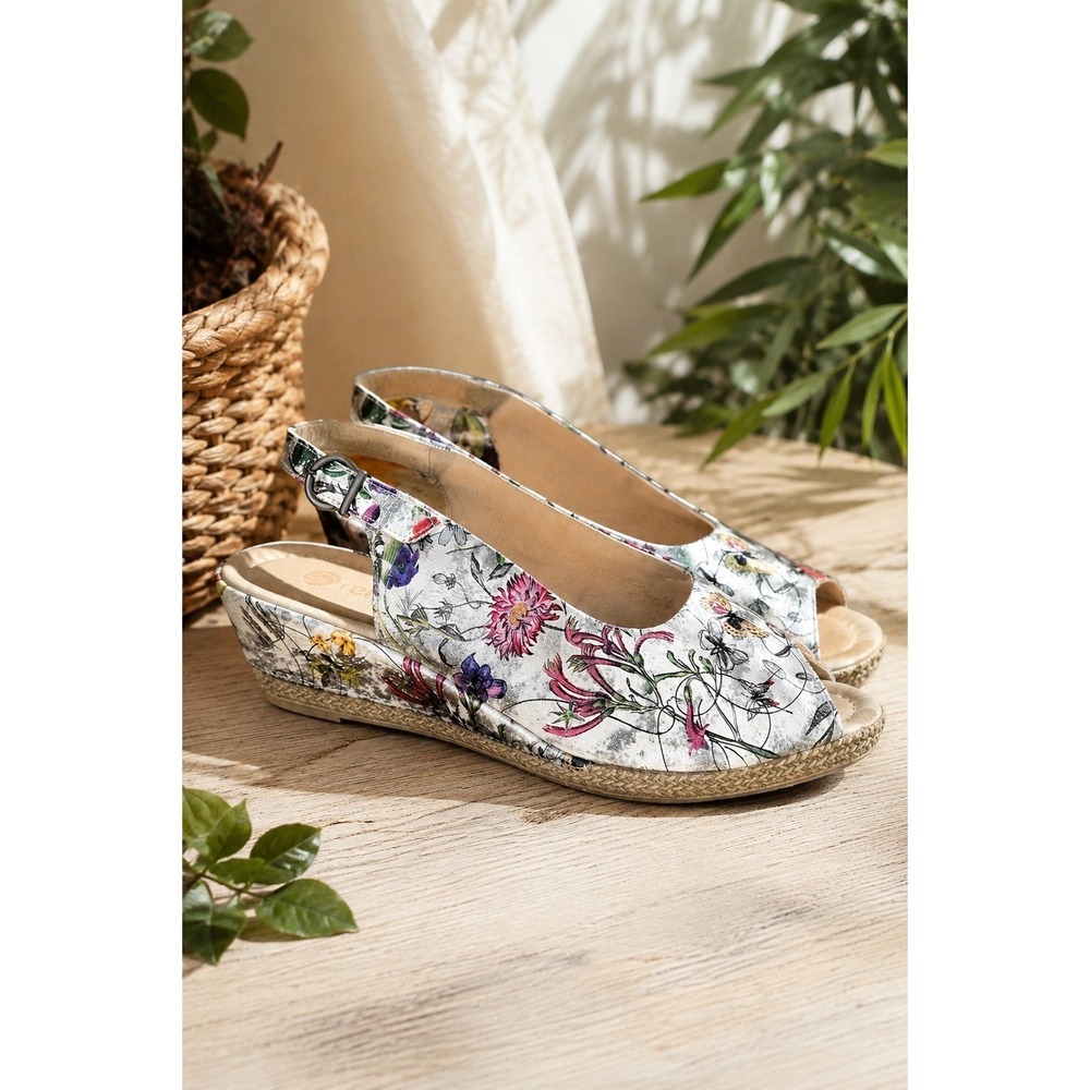 Floral Leather Slingback Comfort Wedge Sandals Silver Butterfly Size 10